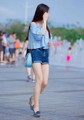 迷人的保姆在线观看