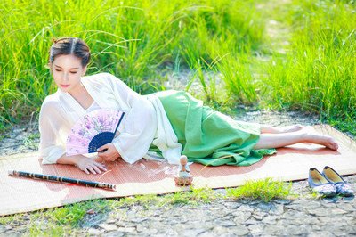 妈妈的绣感1(深绿) 妈妈的绣感1(深绿)