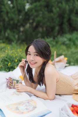年轻的女教练3伦理HD高清中文 年轻的女教练3伦理HD高清中文