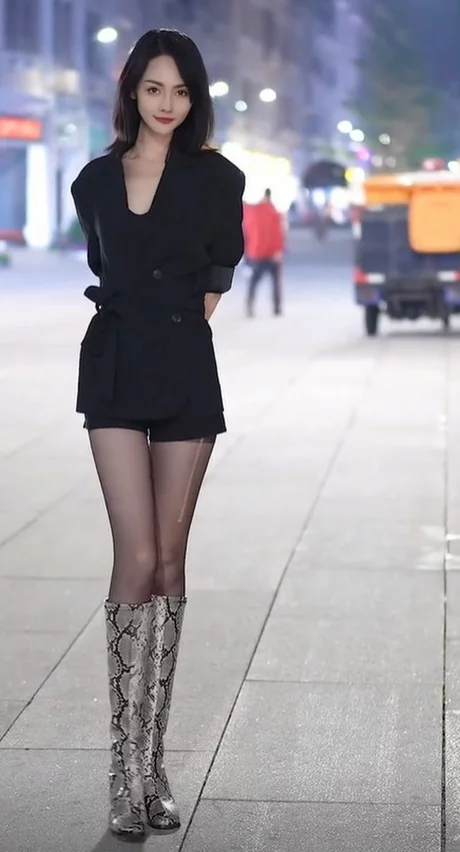 不戴套干了朋友的老婆 不戴套干了朋友的老婆