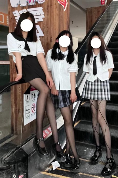 少女尖叫之夜1-4集免费 少女尖叫之夜1-4集免费